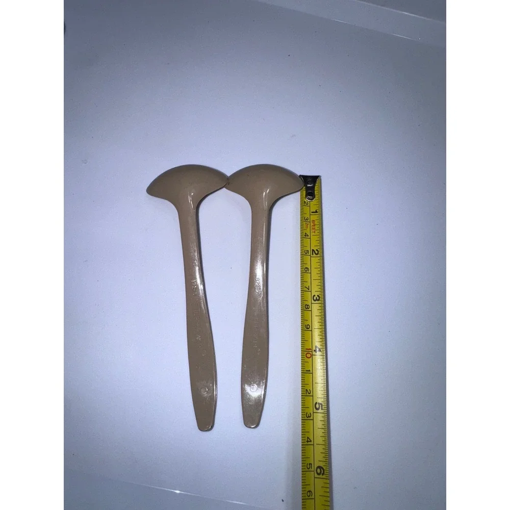 Vintage Tupperware Tan Gravy Sauce Ladles Set of 2 Harvest Gold 872-5 872-7